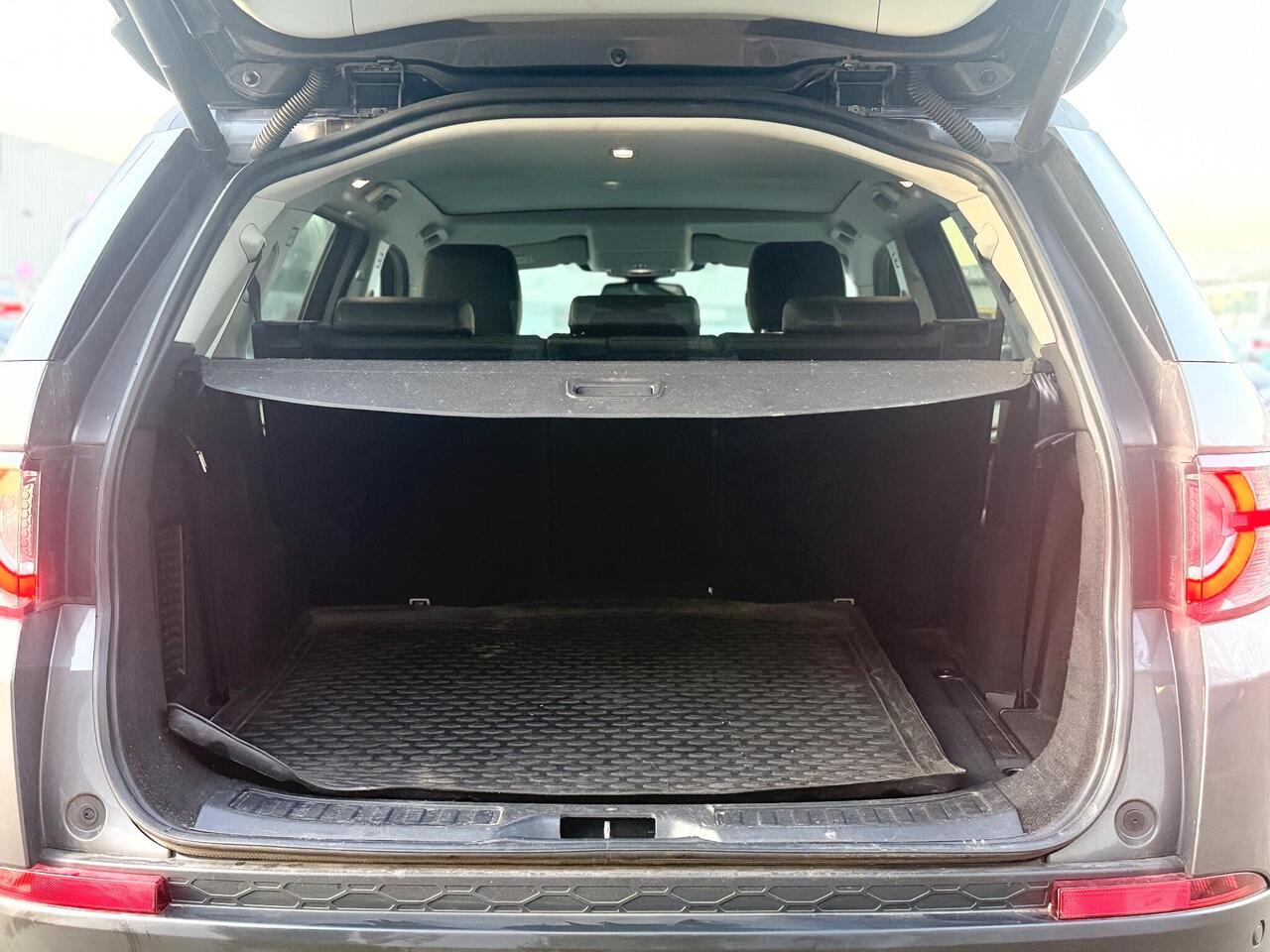 Used Land Rover Discovery Sport 2016 for sale - 77298418: Photo 46