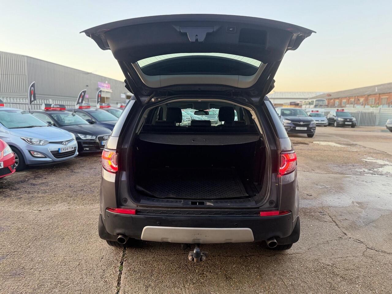 Used Land Rover Discovery Sport 2016 for sale - 77298418: Photo 47