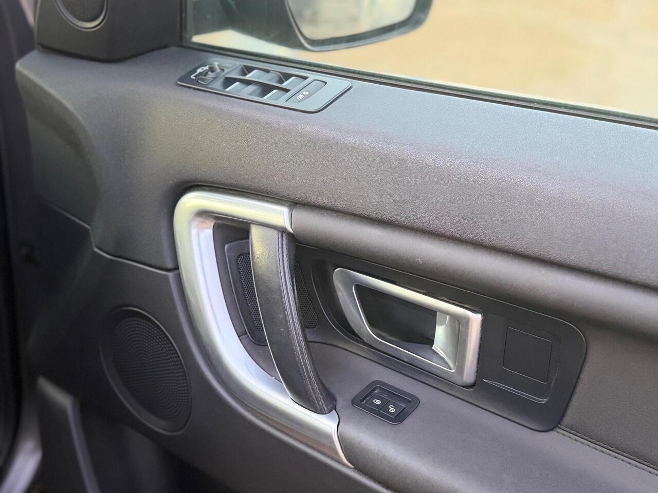 Used Land Rover Discovery Sport 2016 for sale - 77298418: Photo 61