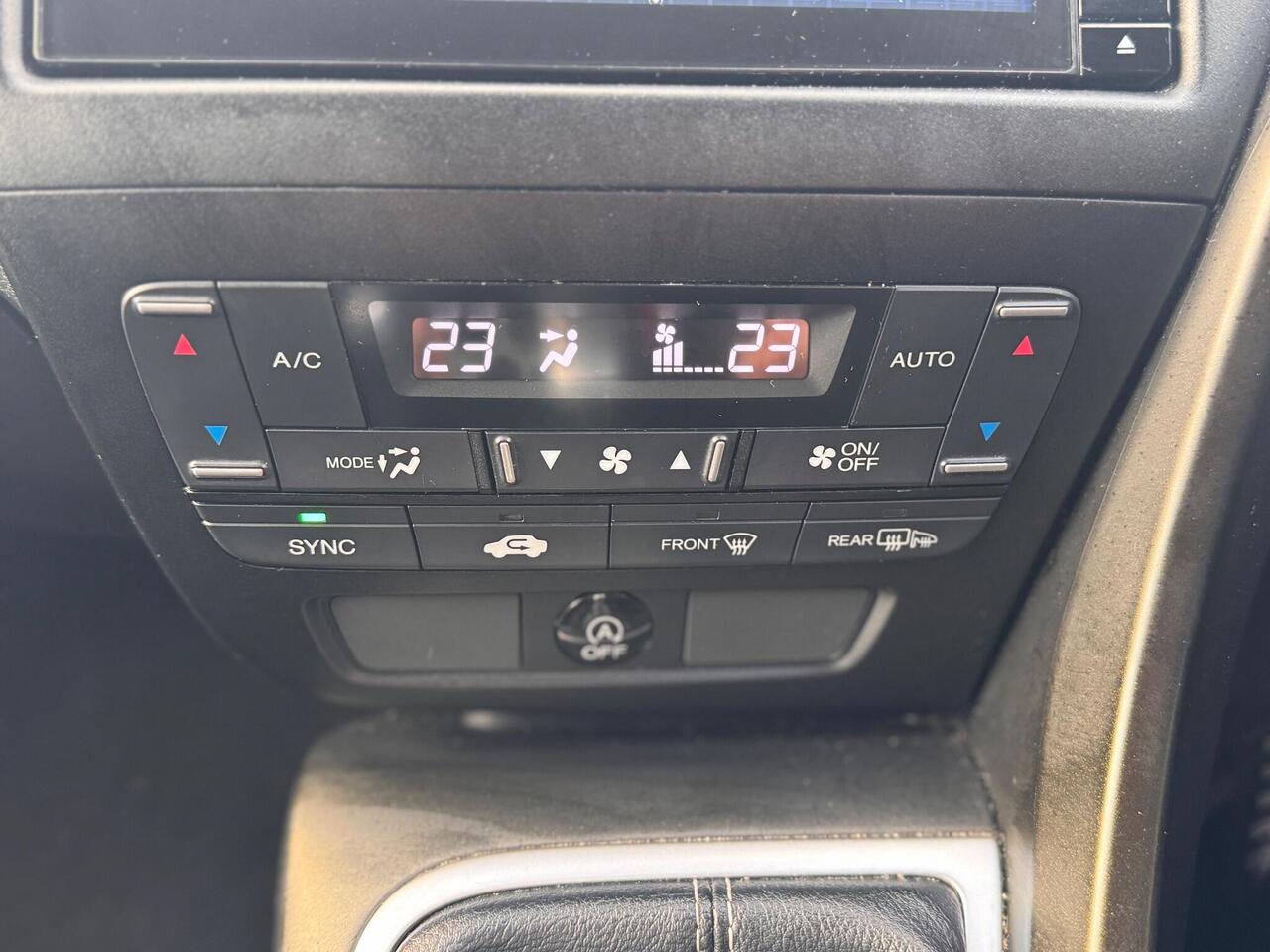 Used Honda Civic 2016 for sale - 76734405: Photo 36