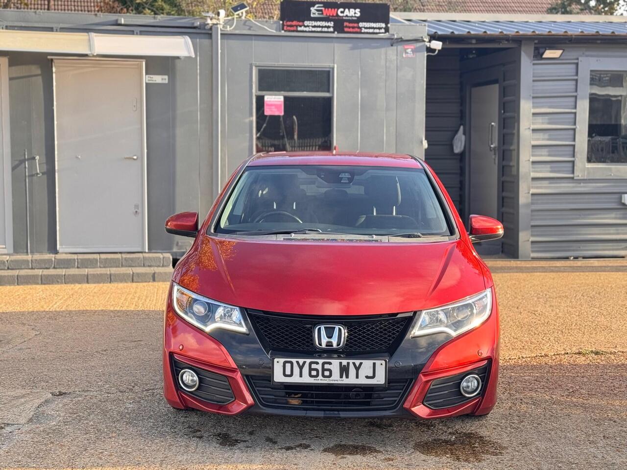 Used Honda Civic 2016 for sale - 76734405: Photo 4