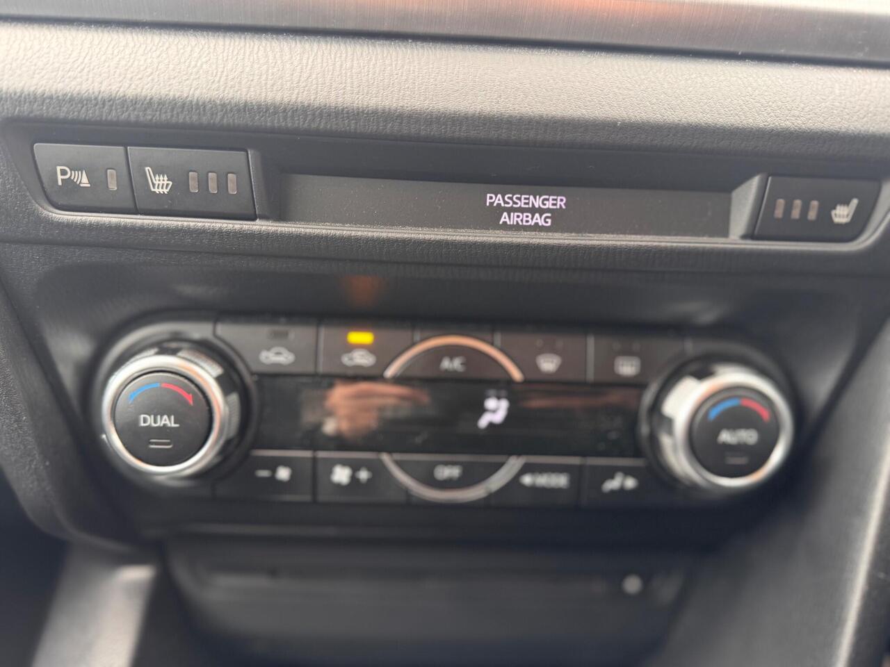 Used Mazda Mazda3 2014 for sale - 76734404: Photo 40