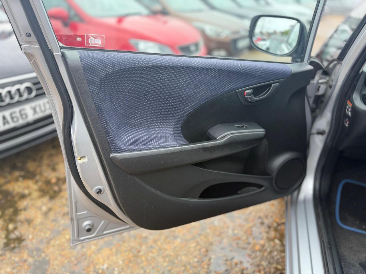 Used Honda Jazz 2012 for sale - 78136865: Photo 33