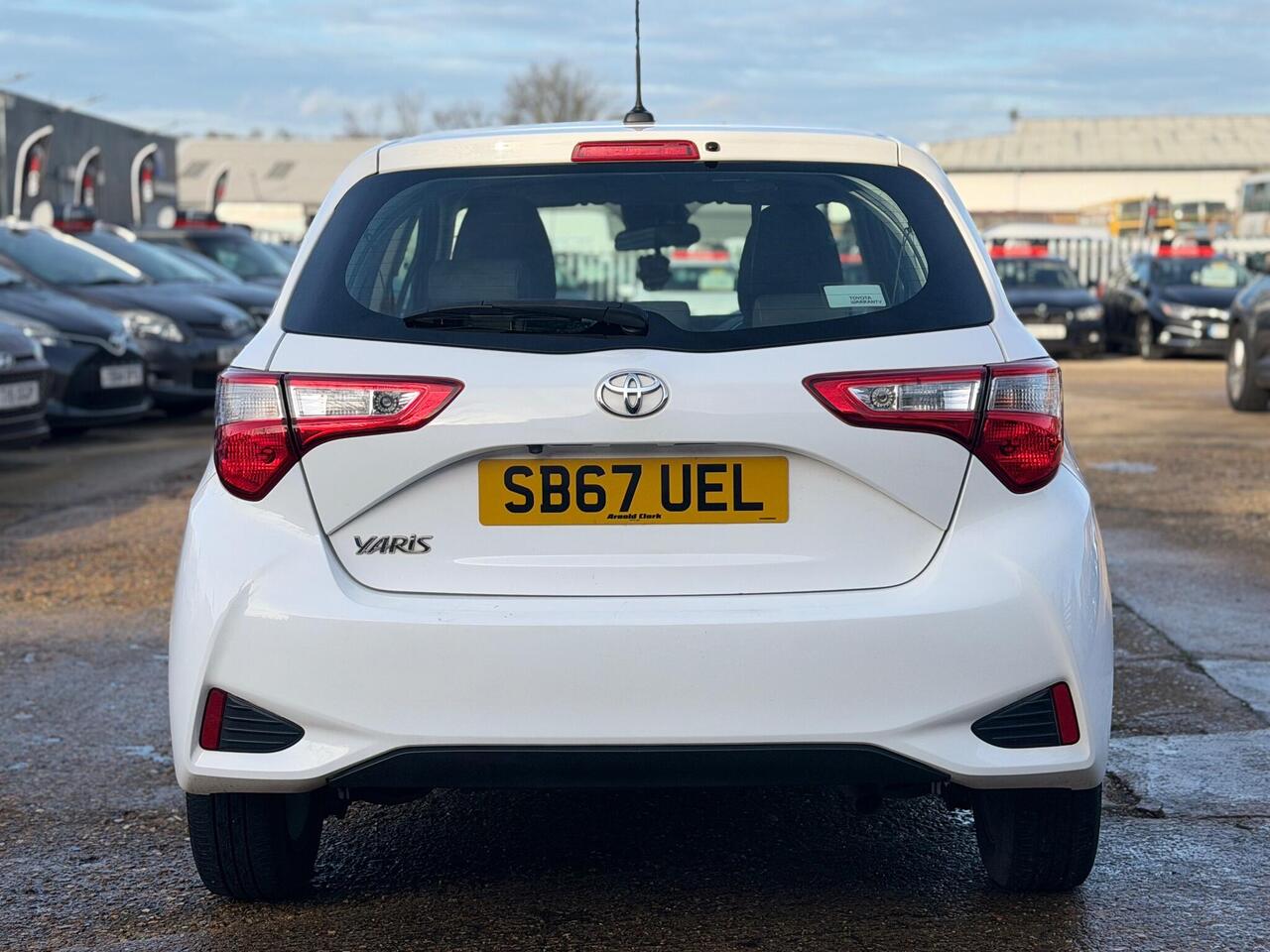 Used Toyota Yaris 2018 for sale - 76942889: Photo 16