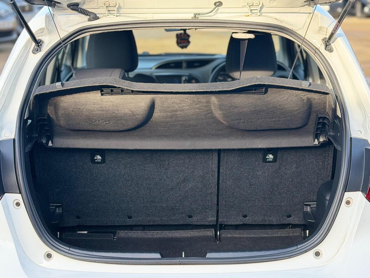 Used Toyota Yaris 2018 for sale - 76942889: Photo 50