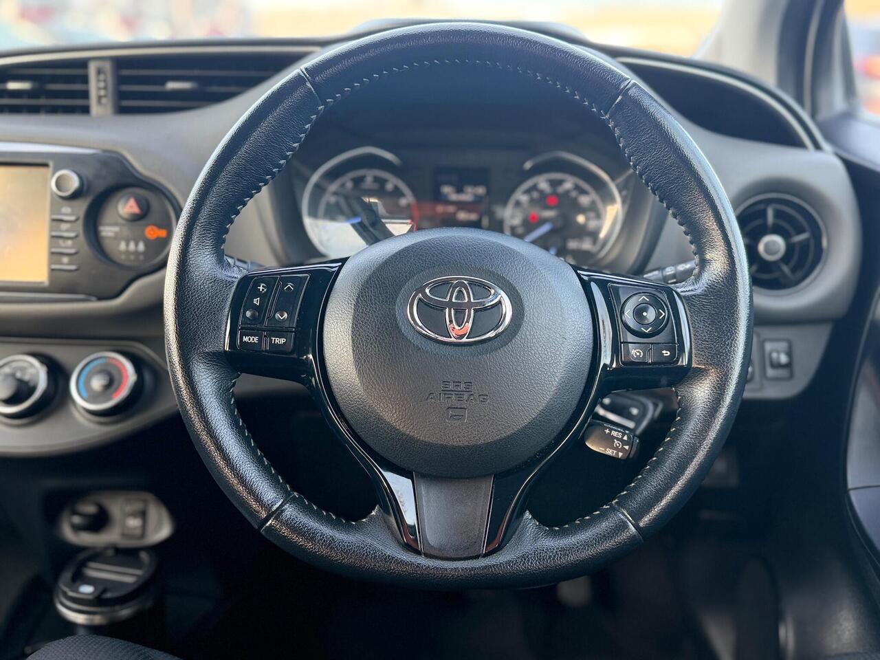 Used Toyota Yaris 2018 for sale - 76942889: Photo 51