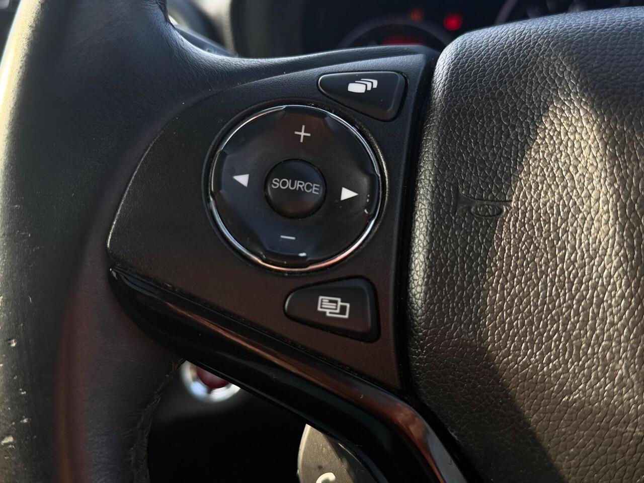 Used Honda HR-V 2017 for sale - 77884283: Photo 27