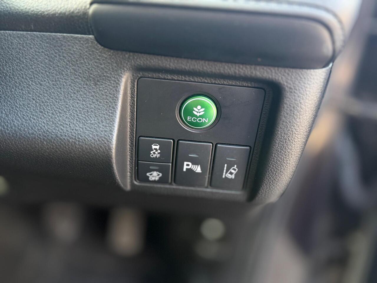 Used Honda HR-V 2017 for sale - 77884283: Photo 28