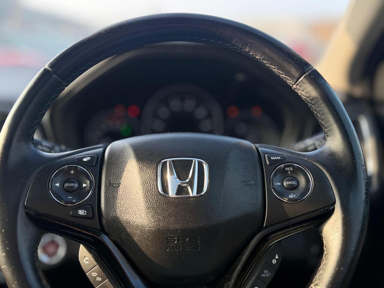 Used Honda HR-V 2017 for sale - 77884283: Photo 39