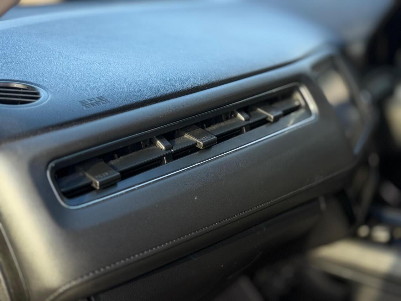 Used Honda HR-V 2017 for sale - 77884283: Photo 44