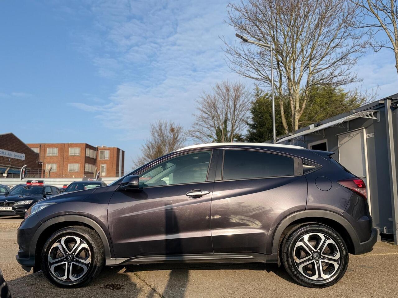 Used Honda HR-V 2017 for sale - 77884283: Photo 6