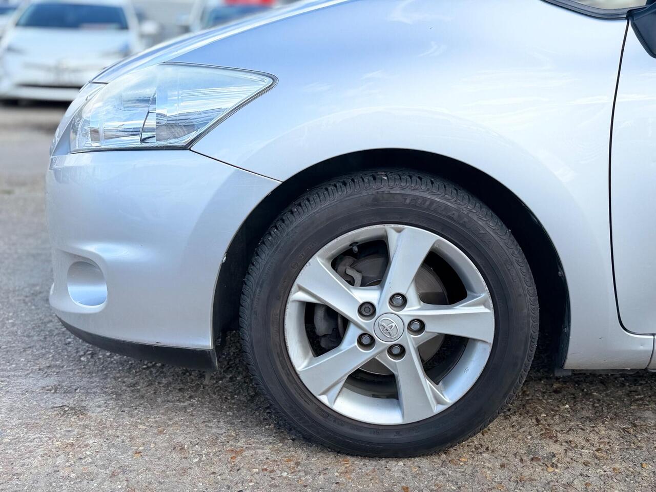 Used Toyota Auris 2011 for sale - 77994654: Photo 28