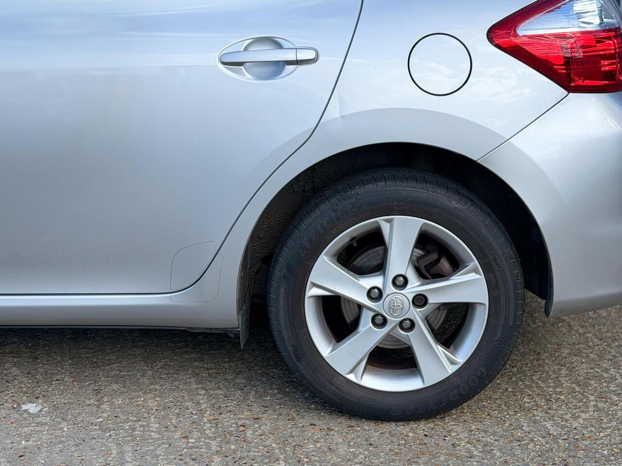 Used Toyota Auris 2011 for sale - 77994654: Photo 29