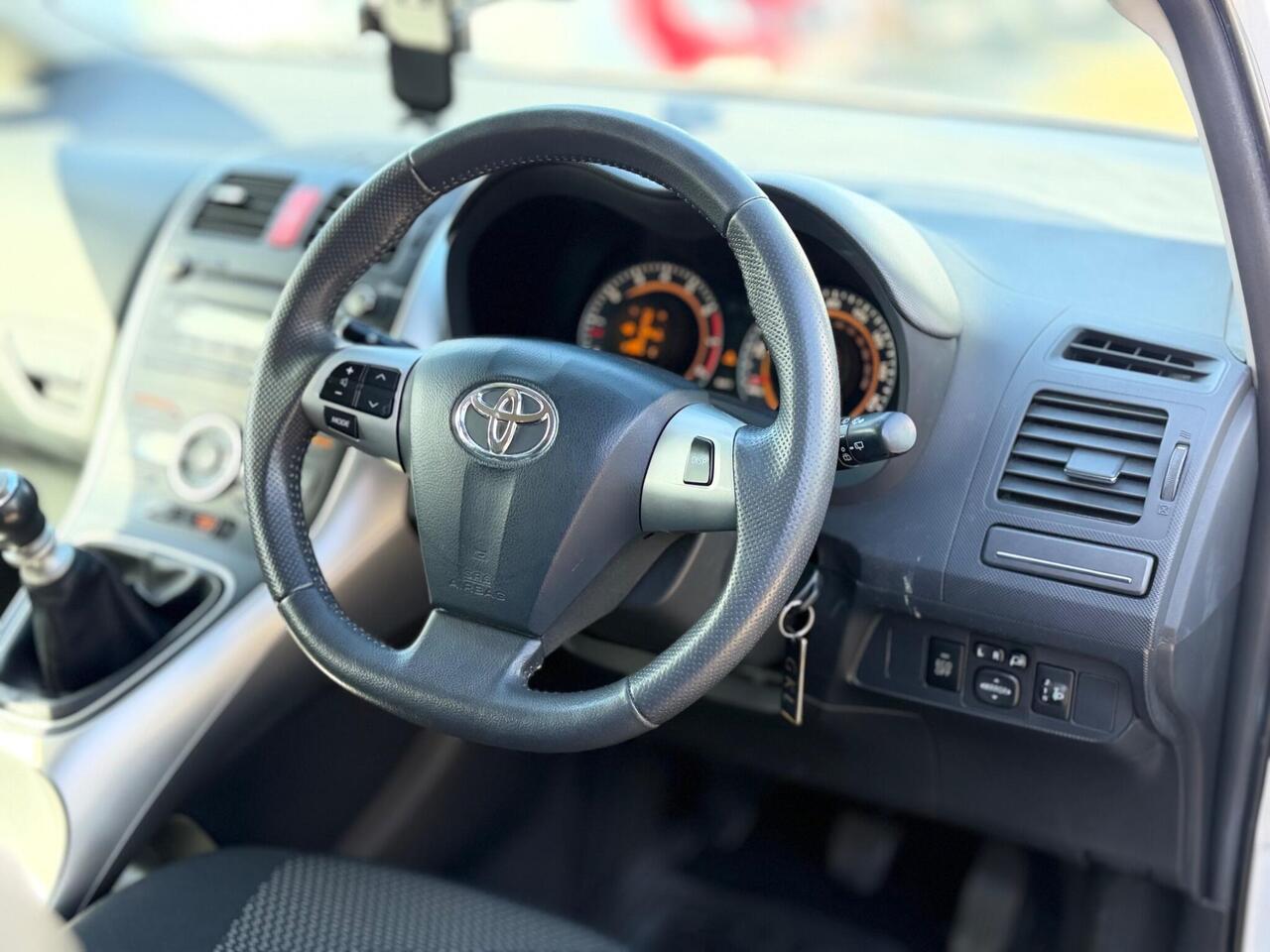 Used Toyota Auris 2011 for sale - 77994654: Photo 36