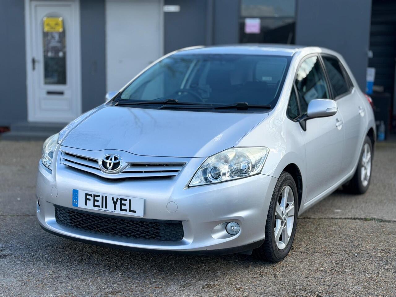 Used Toyota Auris 2011 for sale - 77994654: Photo 4