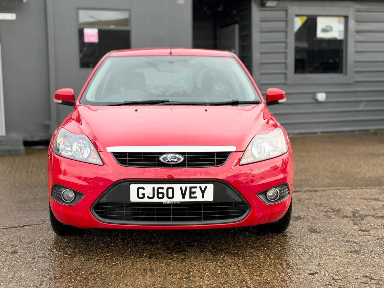 Used Ford Focus 2010 for sale - 77648013: Photo 7