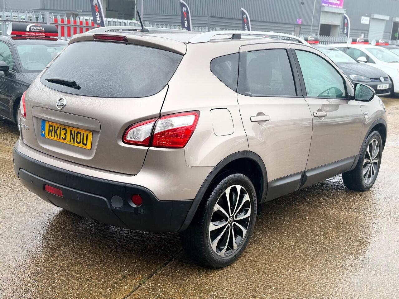 Used Nissan Qashqai 2013 for sale - 77648017: Photo 10