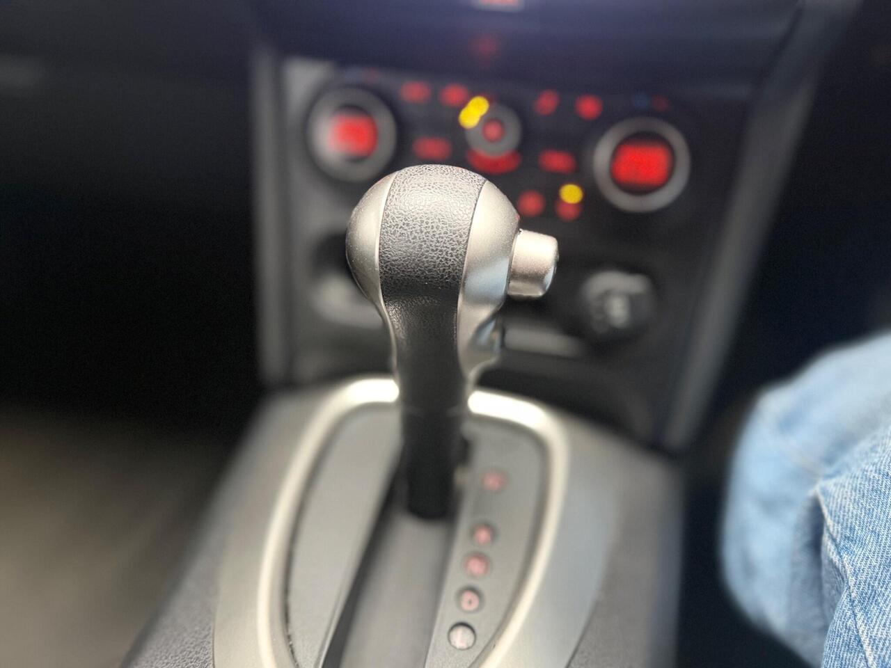 Used Nissan Qashqai 2013 for sale - 77648017: Photo 16