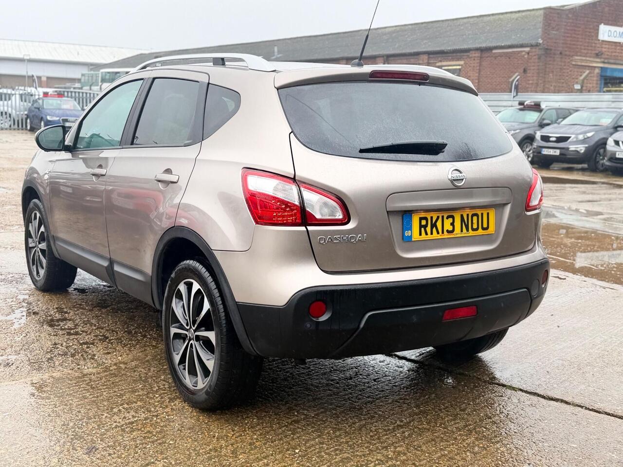 Used Nissan Qashqai 2013 for sale - 77648017: Photo 5