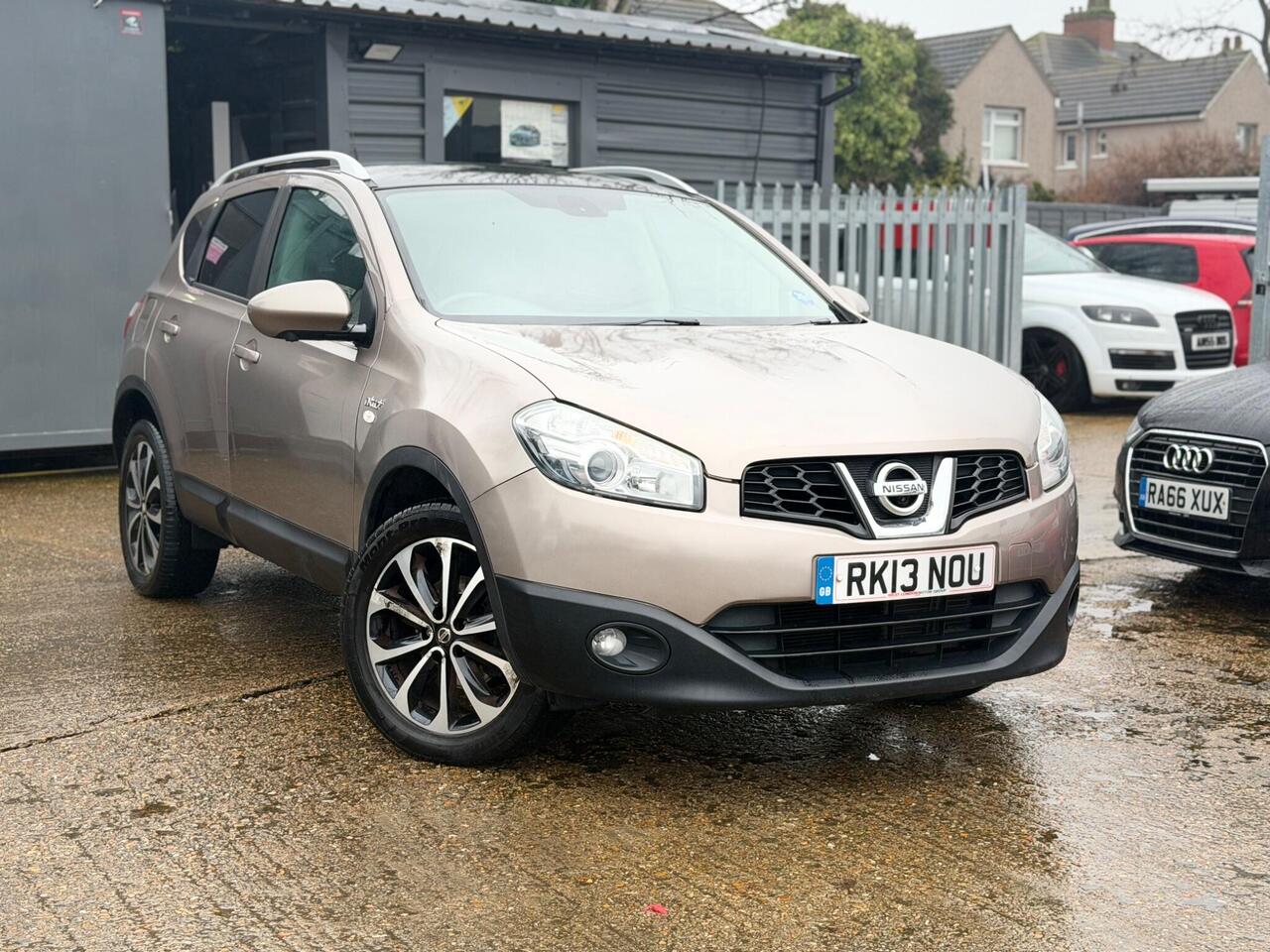 Used Nissan Qashqai 2013 for sale - 77648017: Photo 6