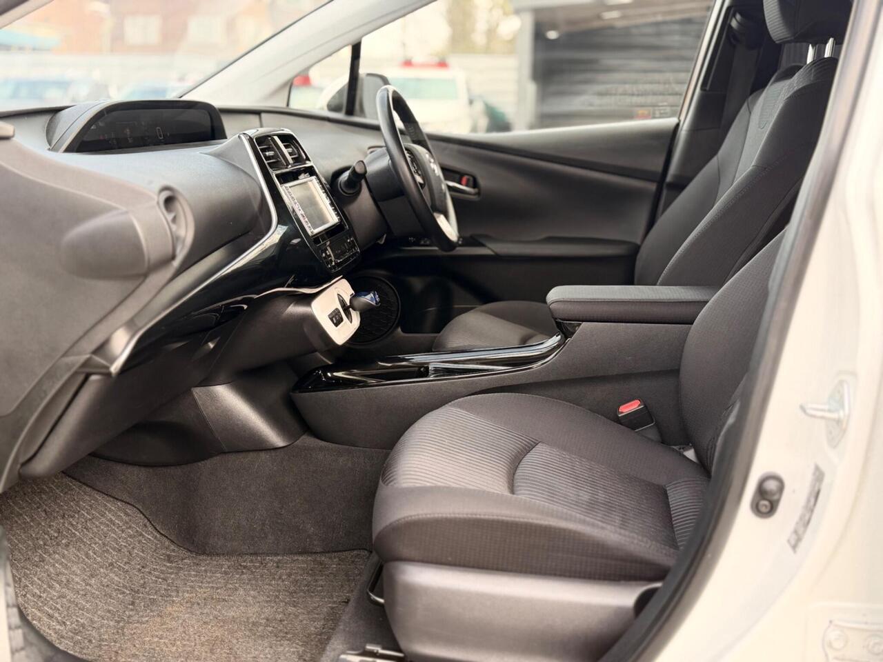 Used Toyota Prius 2022 for sale - 77648016: Photo 44