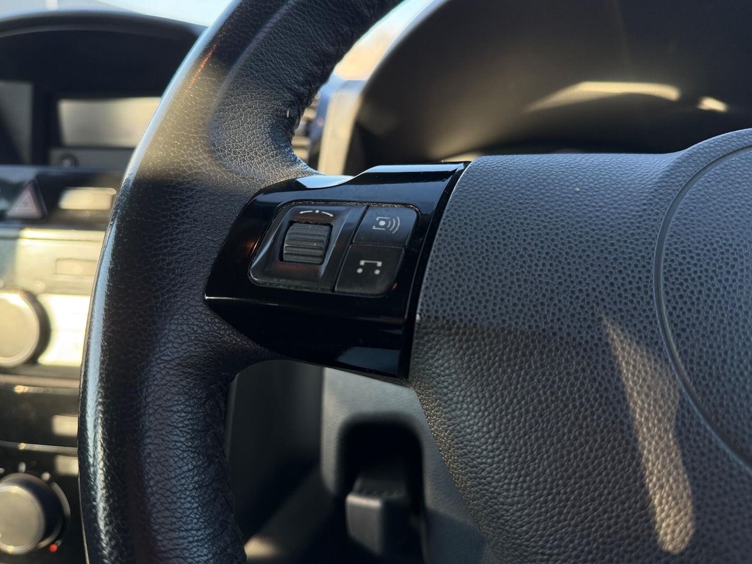 Used Vauxhall Zafira 2013 for sale - 76666950: Photo 23