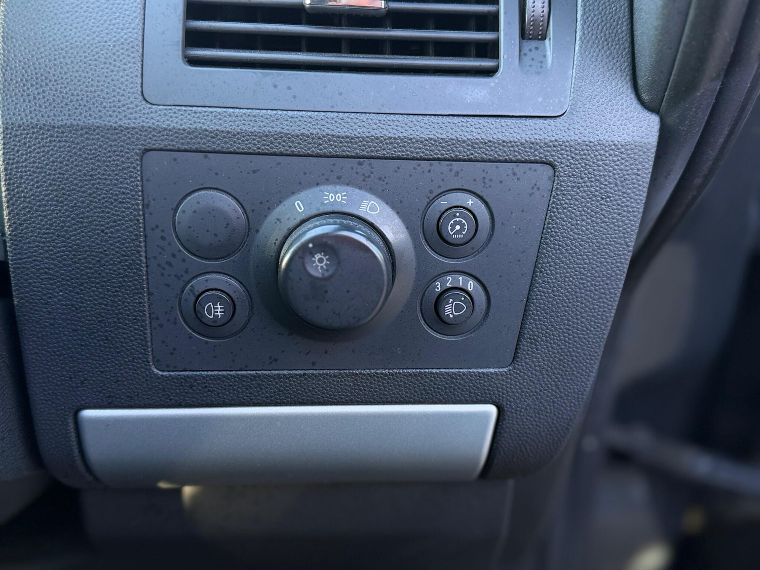 Used Vauxhall Zafira 2013 for sale - 76666950: Photo 25