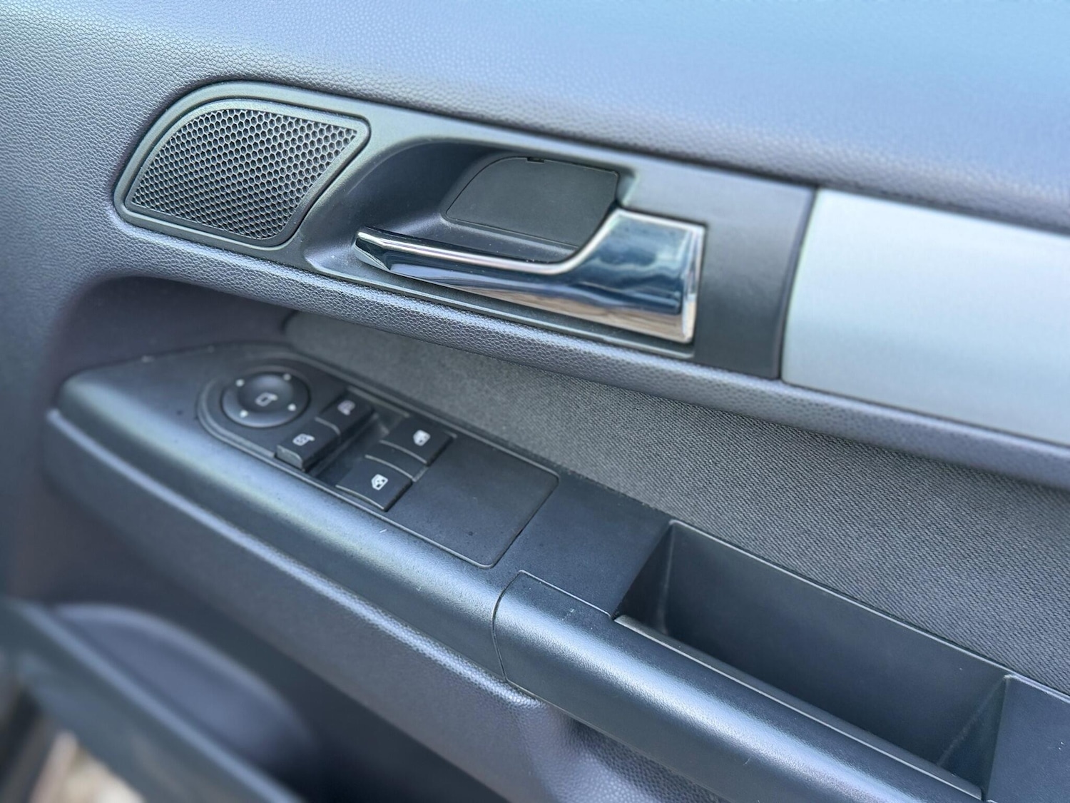 Used Vauxhall Zafira 2013 for sale - 76666950: Photo 26