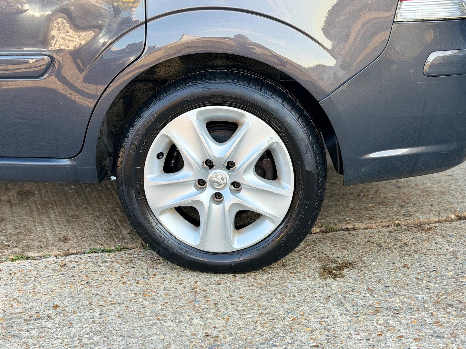 Used Vauxhall Zafira 2013 for sale - 76666950: Photo 34