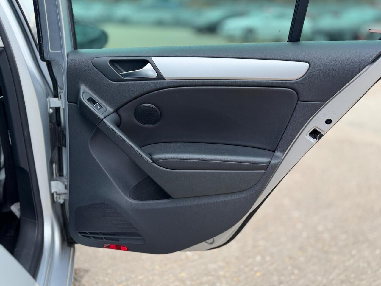 Used Volkswagen Golf 2012 for sale - 78073723: Photo 33