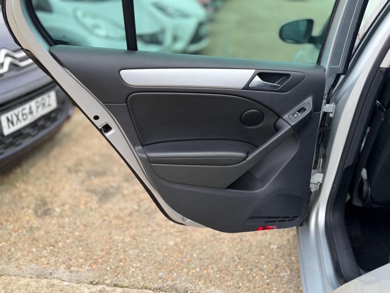 Used Volkswagen Golf 2012 for sale - 78073723: Photo 34