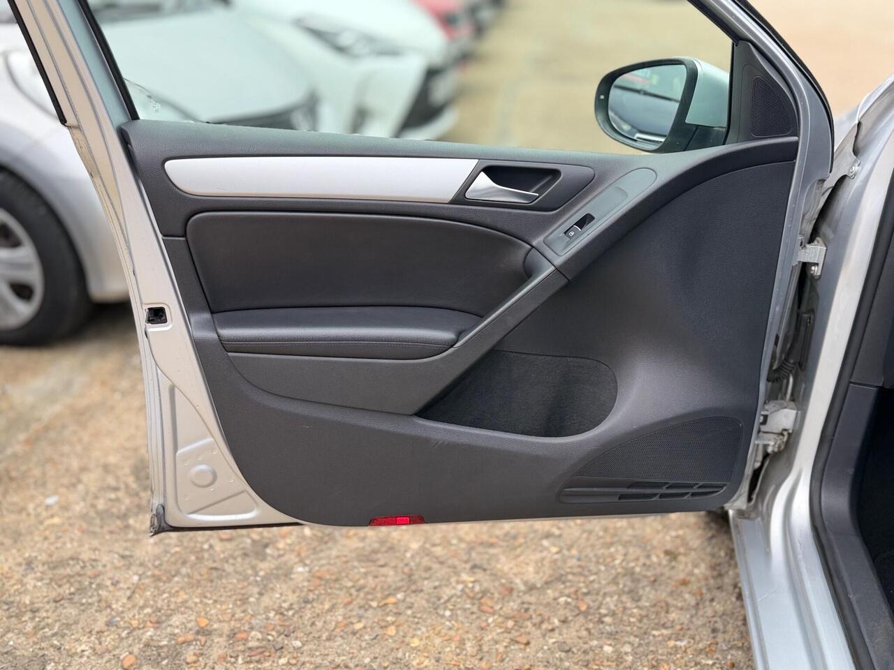 Used Volkswagen Golf 2012 for sale - 78073723: Photo 35