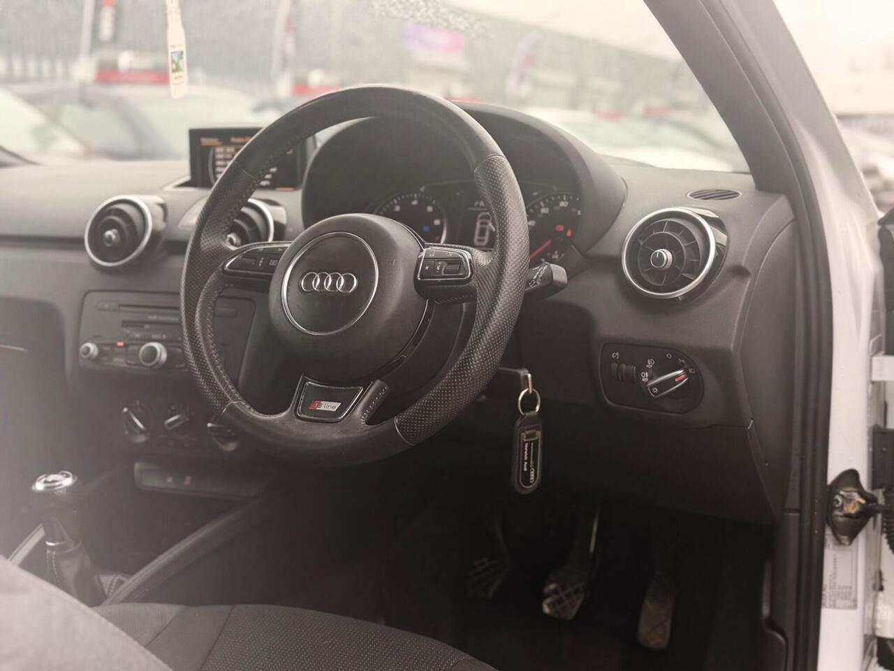 Used Audi A1 2014 for sale - 77298415: Photo 51