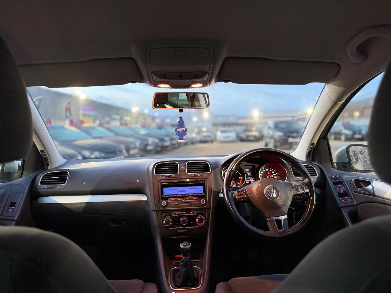 Used Volkswagen Golf 2011 for sale - 76942888: Photo 19