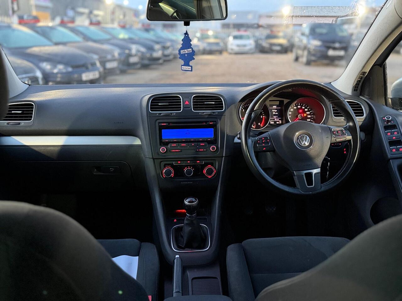 Used Volkswagen Golf 2011 for sale - 76942888: Photo 21