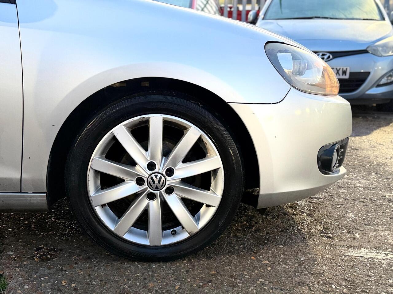 Used Volkswagen Golf 2011 for sale - 76942888: Photo 39