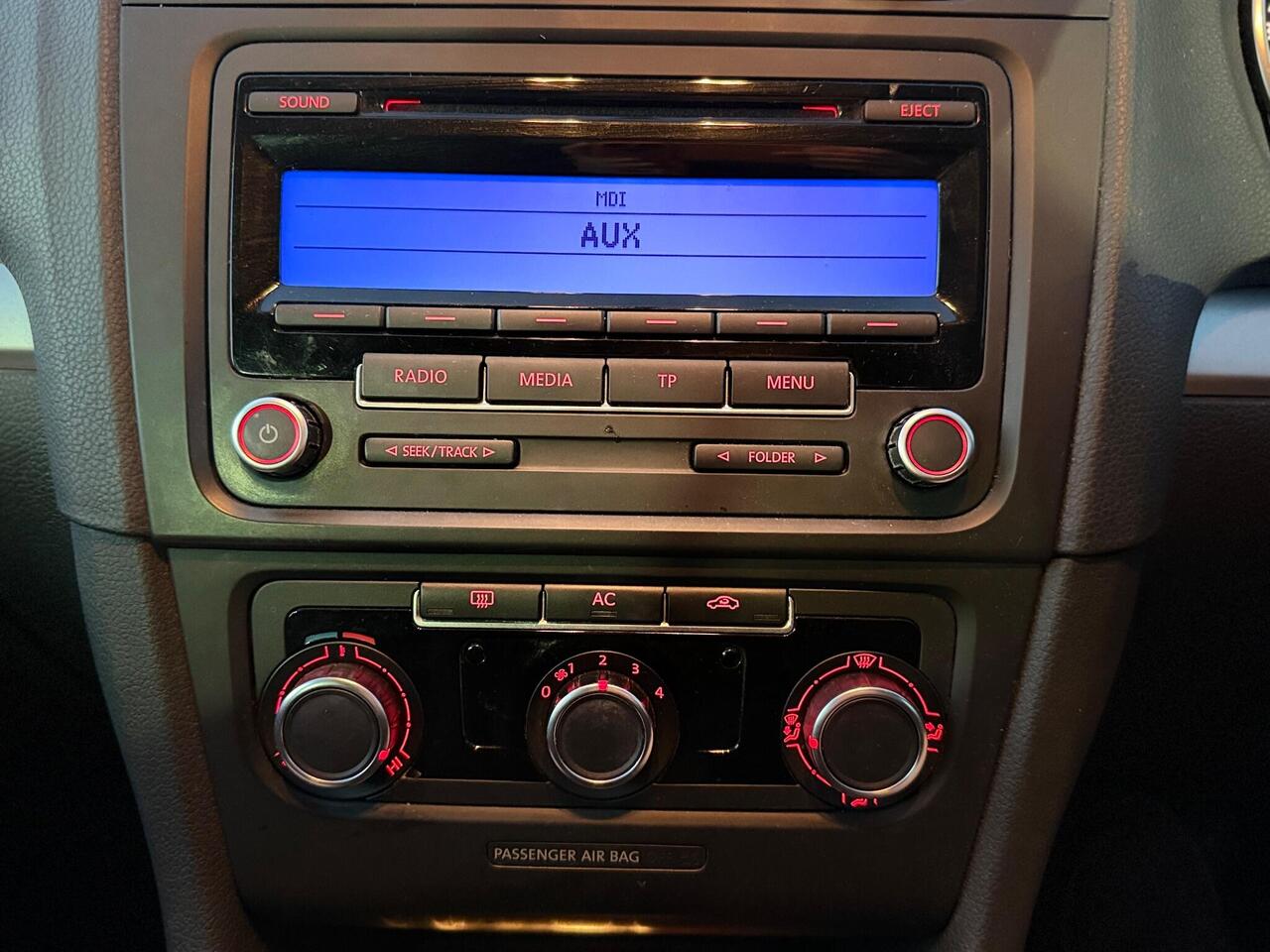 Used Volkswagen Golf 2011 for sale - 76942888: Photo 43