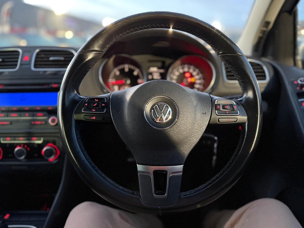 Used Volkswagen Golf 2011 for sale - 76942888: Photo 47