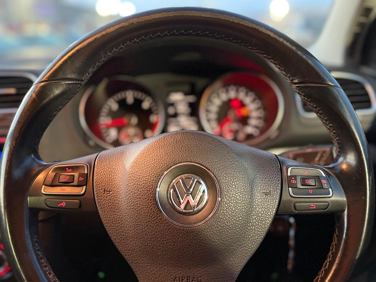 Used Volkswagen Golf 2011 for sale - 76942888: Photo 49