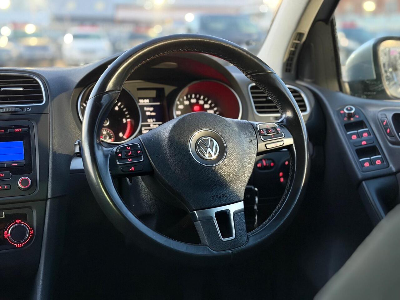 Used Volkswagen Golf 2011 for sale - 76942888: Photo 50