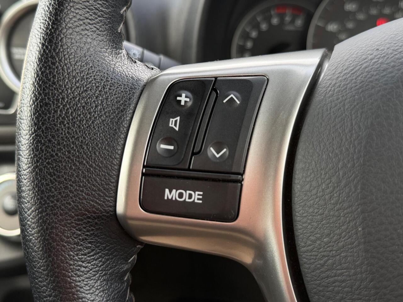 Used Toyota Yaris 2012 for sale - 77739528: Photo 20