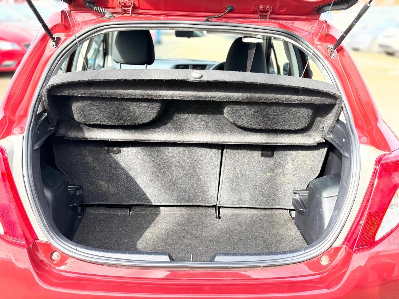 Used Toyota Yaris 2012 for sale - 77739528: Photo 34