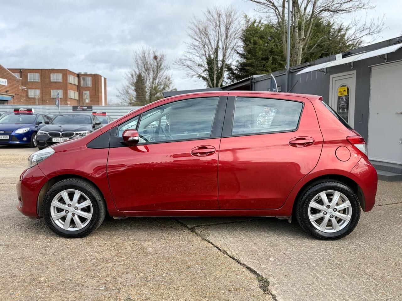 Used Toyota Yaris 2012 for sale - 77739528: Photo 7