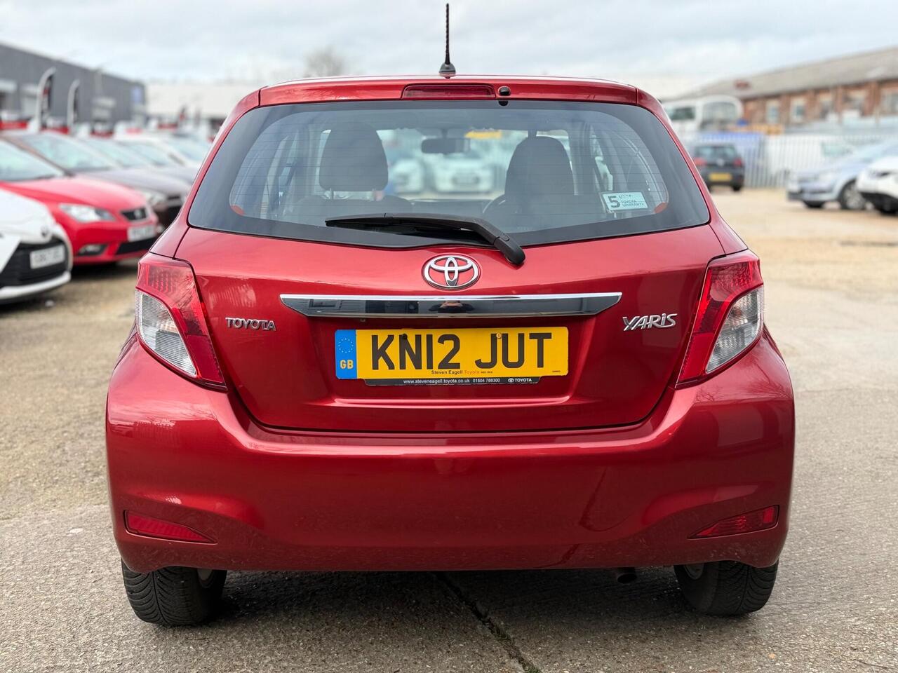 Used Toyota Yaris 2012 for sale - 77739528: Photo 8