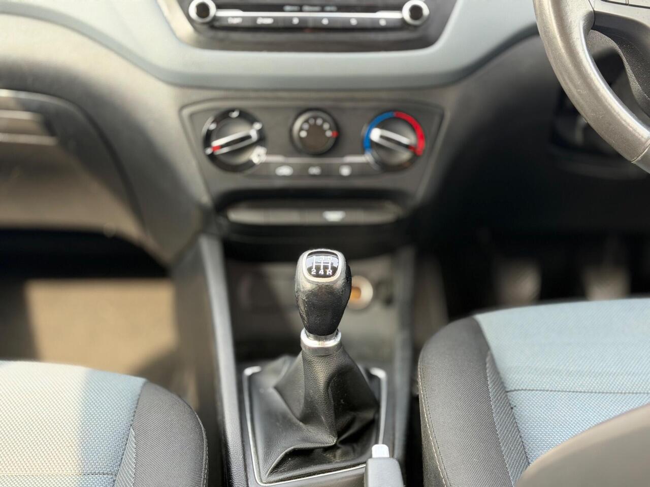 Used Hyundai i20 2016 for sale - 77994656: Photo 11