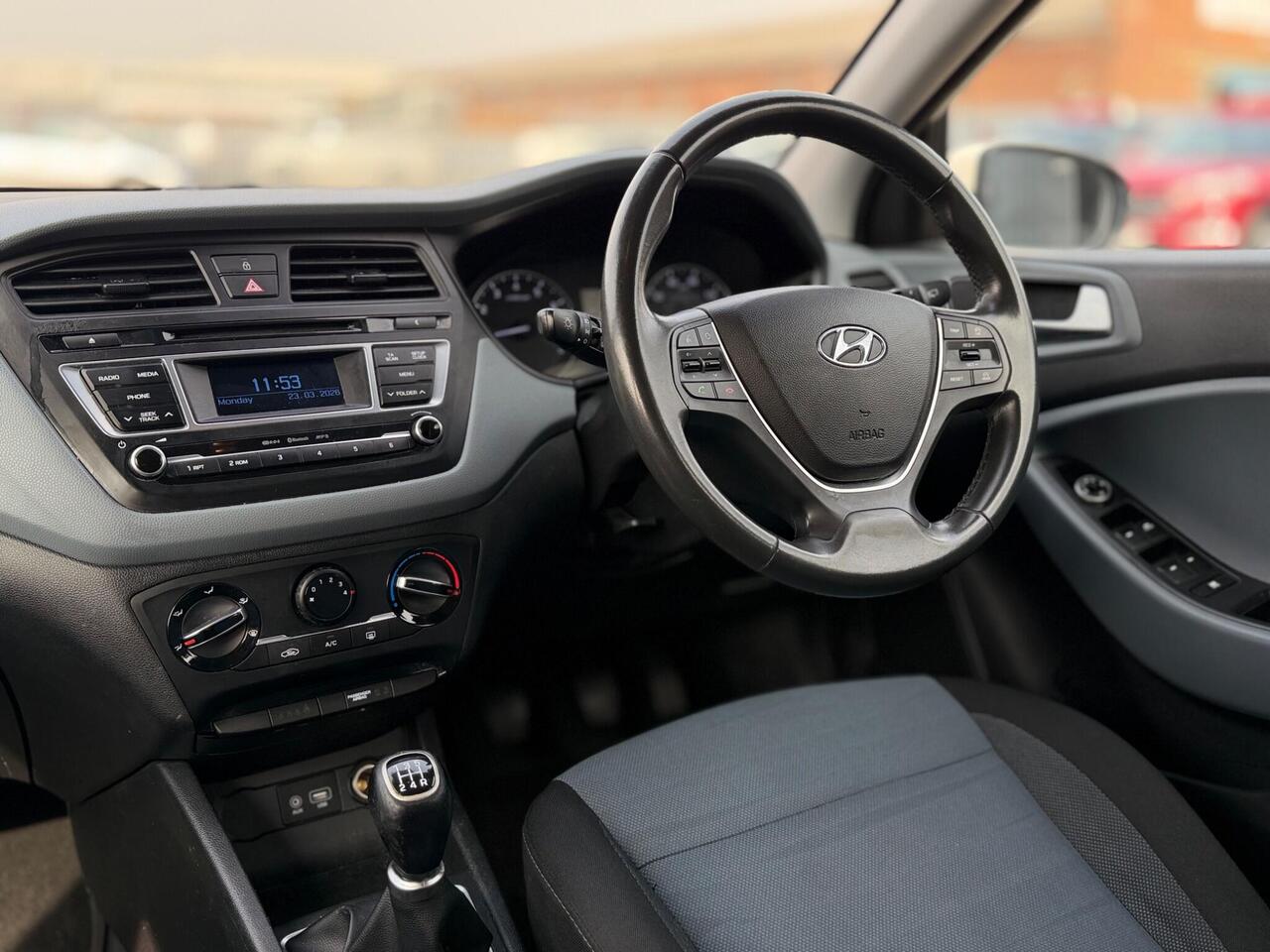 Used Hyundai i20 2016 for sale - 77994656: Photo 15