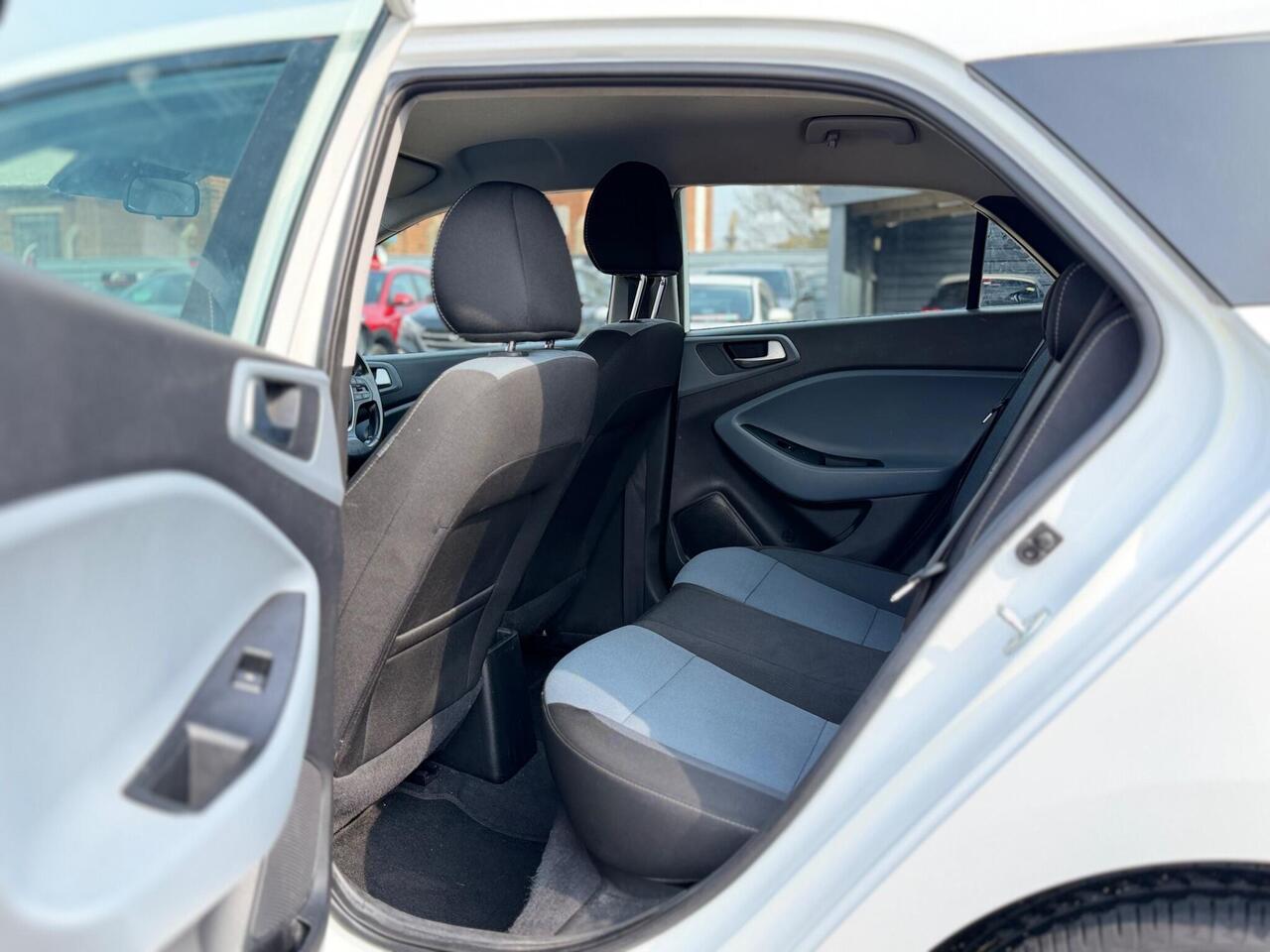 Used Hyundai i20 2016 for sale - 77994656: Photo 20