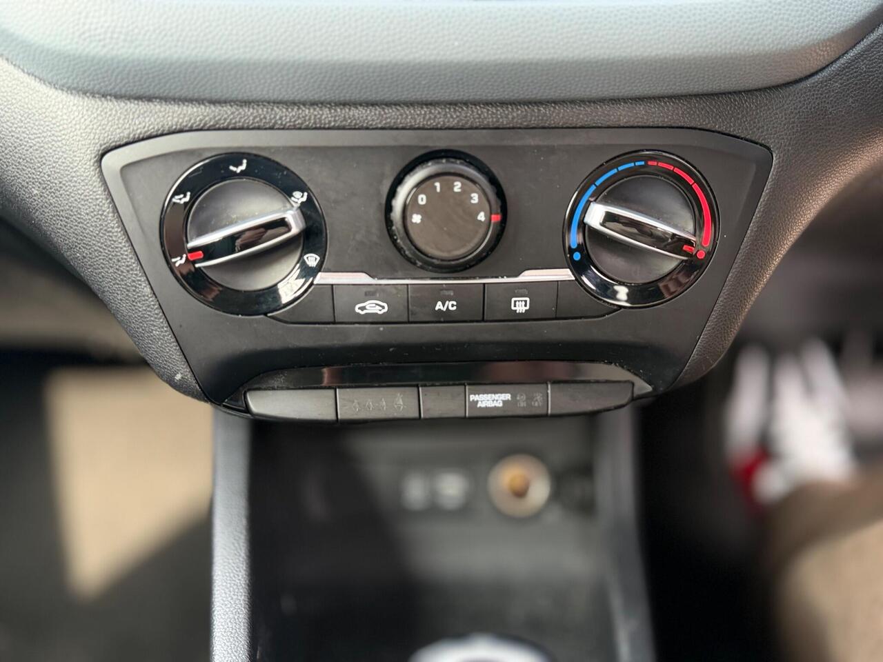 Used Hyundai i20 2016 for sale - 77994656: Photo 41