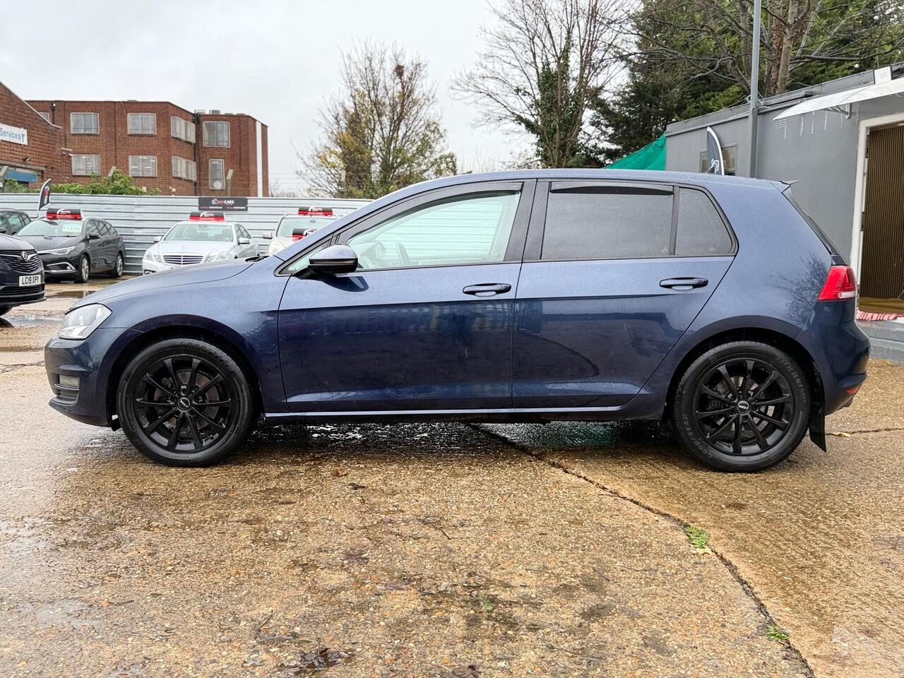 Used Volkswagen Golf 2017 for sale - 76772818: Photo 14