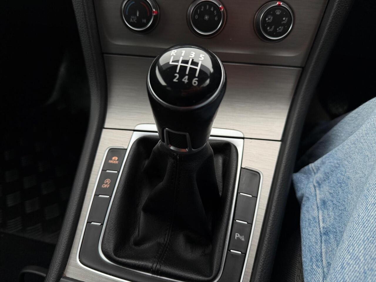 Used Volkswagen Golf 2017 for sale - 76772818: Photo 26